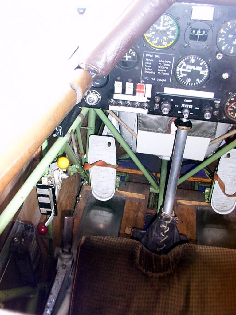 Das Cockpit des EMIL
